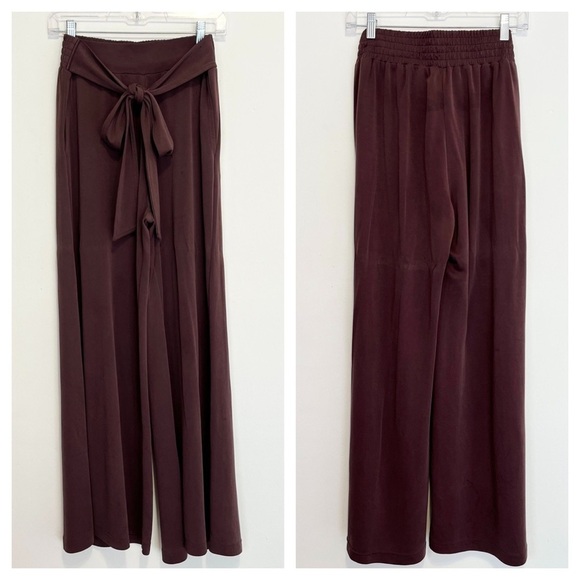 Fabletics Chris Washed Tricot Wide Leg Pant Women Size Medium - Picture 2 of 12
